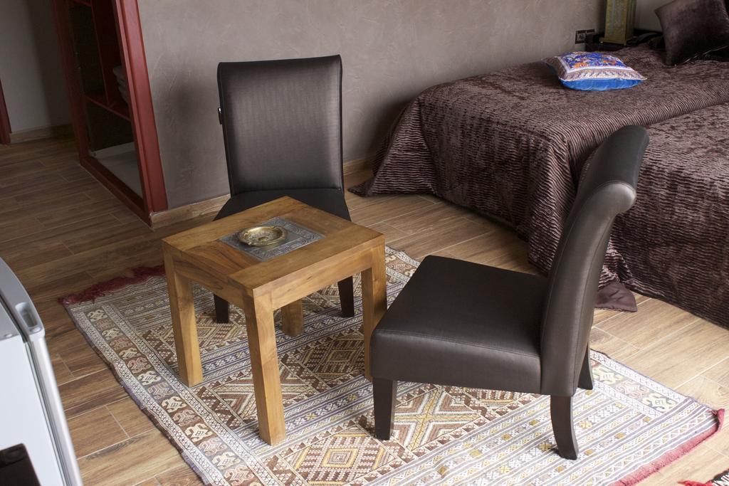 Hotel Collier De La Colombe Meknès Camera foto