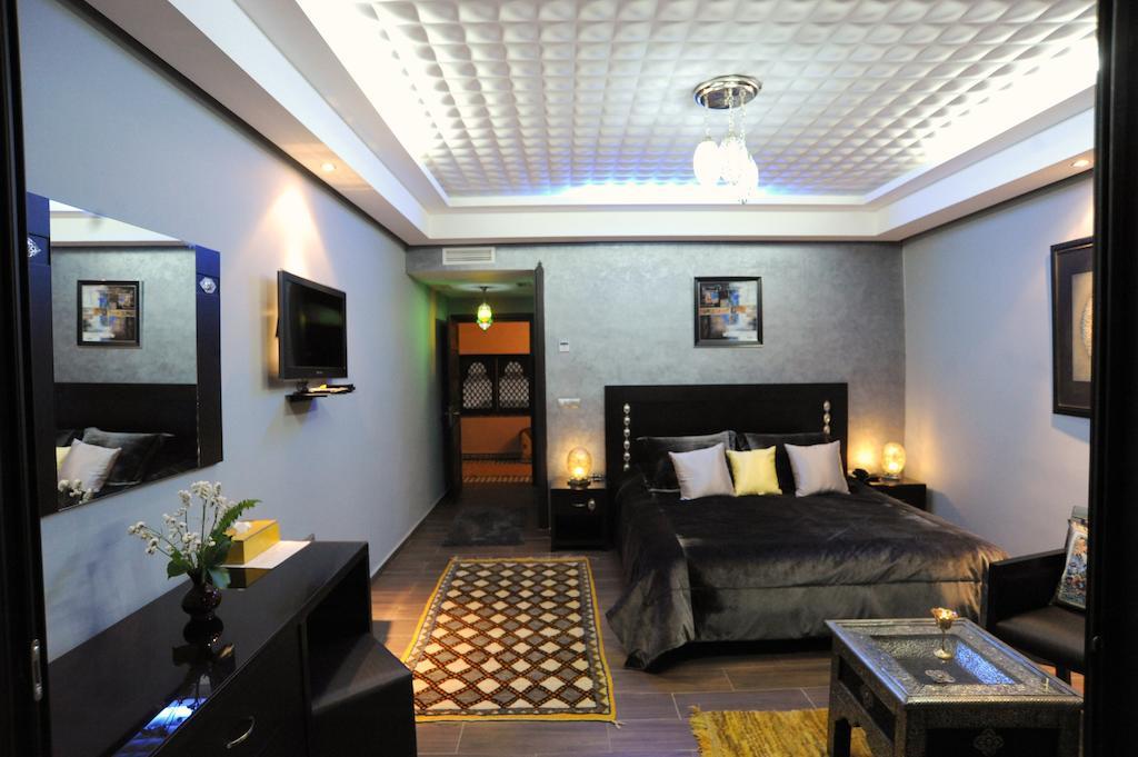 Hotel Collier De La Colombe Meknès Camera foto
